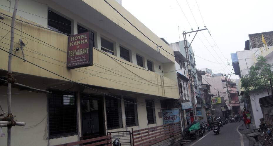 Hotel Kanha, Ujjain 2